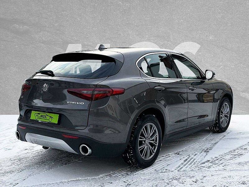 Alfa Romeo Stelvio Business Q4 2.2 JTDM #KLIMA#S&S#PDC#DAB