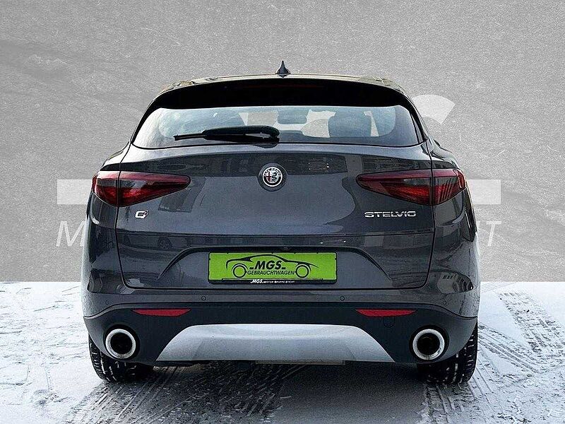 Alfa Romeo Stelvio Business Q4 2.2 JTDM #KLIMA#S&S#PDC#DAB