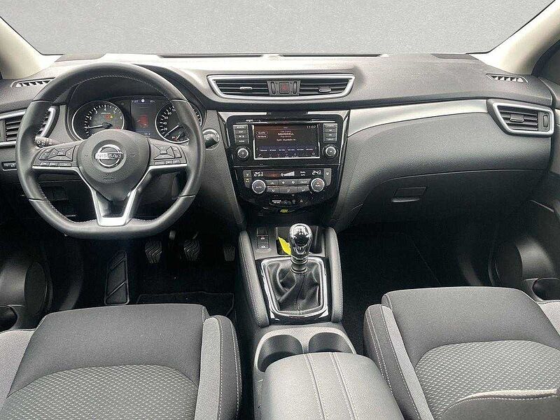 Nissan Qashqai N-Connecta 1.3 #NAVI#KLIMA#KAMERA#PDC